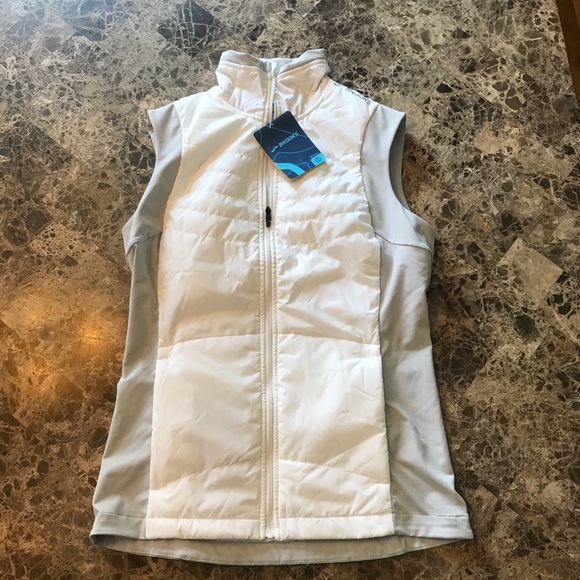 cheap brooks vest
